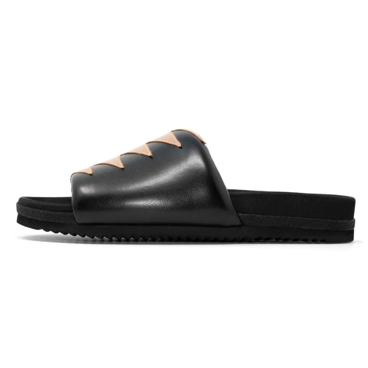ARROW SLIDER SANDALS WITH VEGAN LEATHER - BLACK & TAN