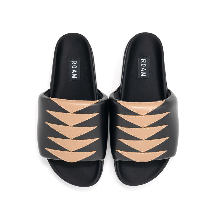 ARROW SLIDER SANDALS WITH VEGAN LEATHER - BLACK & TAN
