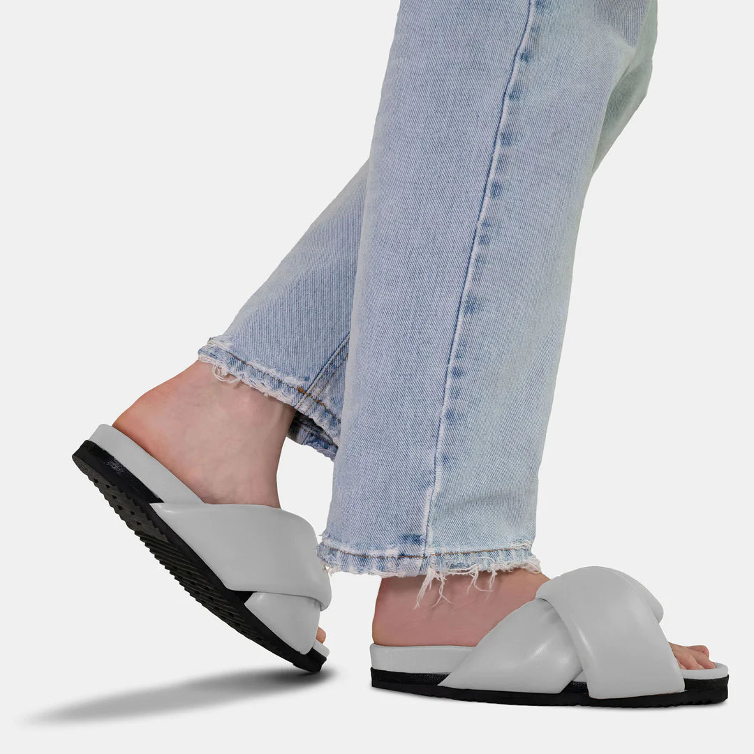 ROAM X THE GRATEFUL GARDENIA FOLDY PUFFY SANDALS GREY VEGAN LEATHER