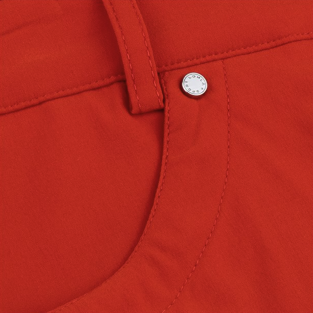 Very Mid Short - Red