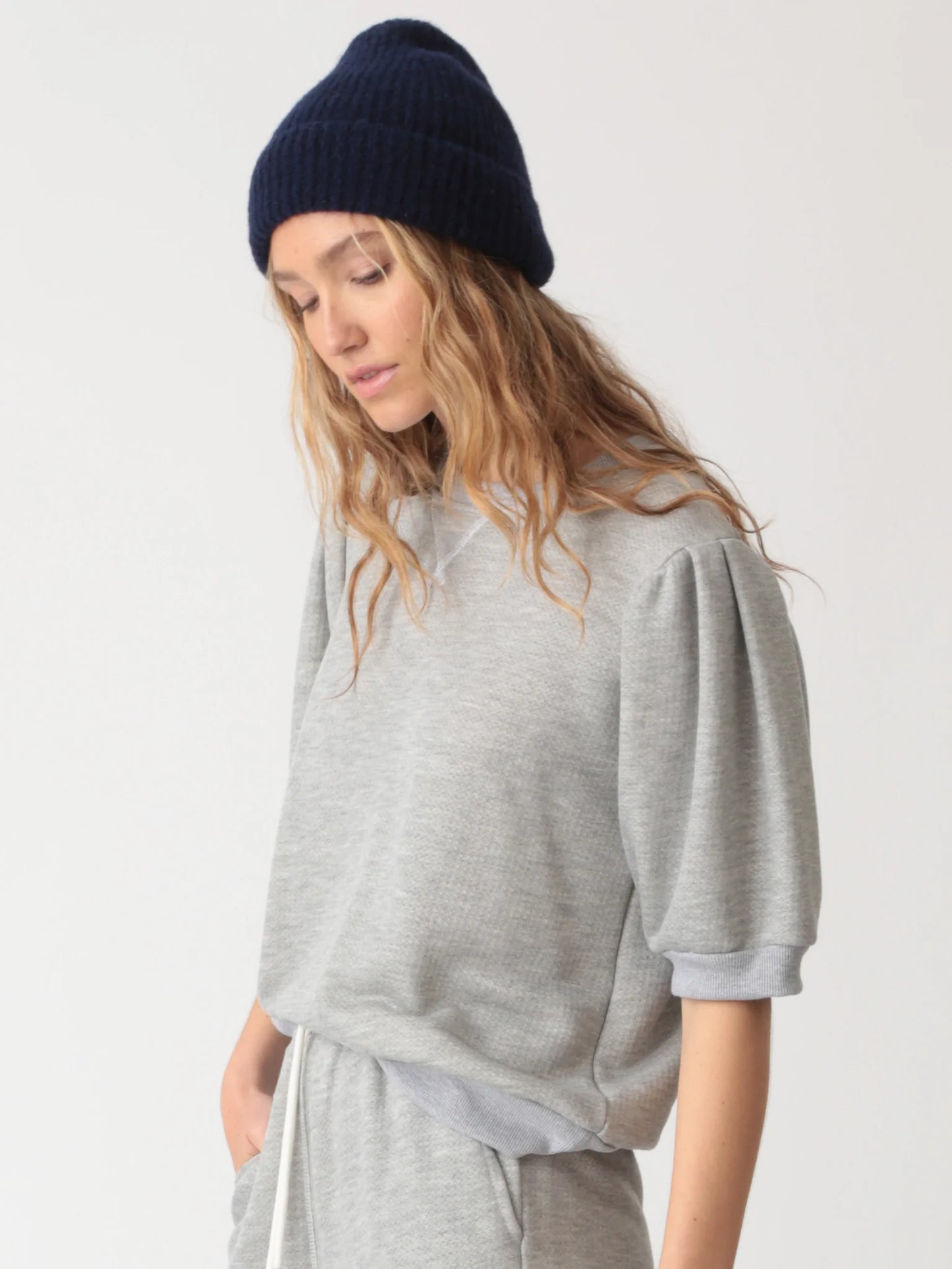 Casey Short Sleeve Sweatshirt - Heather Grey