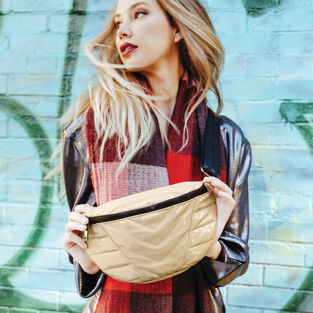 LITTLE RUNAWAY - Blonde Patent