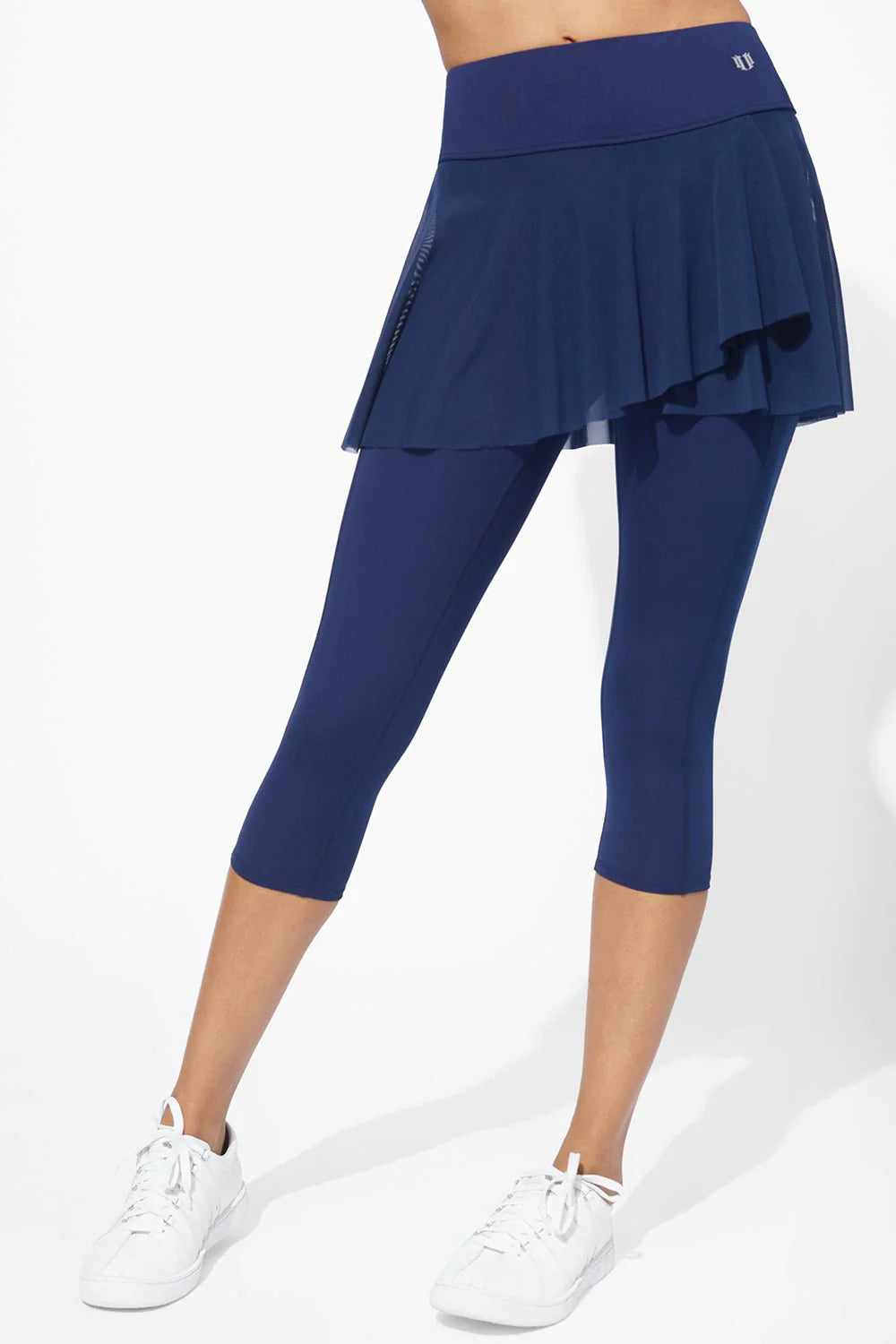 EleVen Essentials - Outskirt Capri