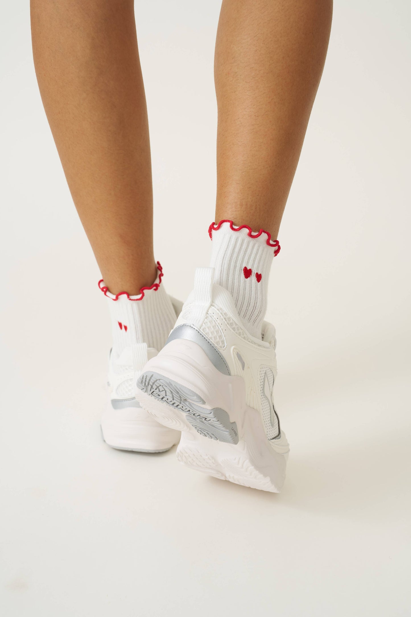 Effortless Club - Grip & Pilates Socks (Hearts + Bows)