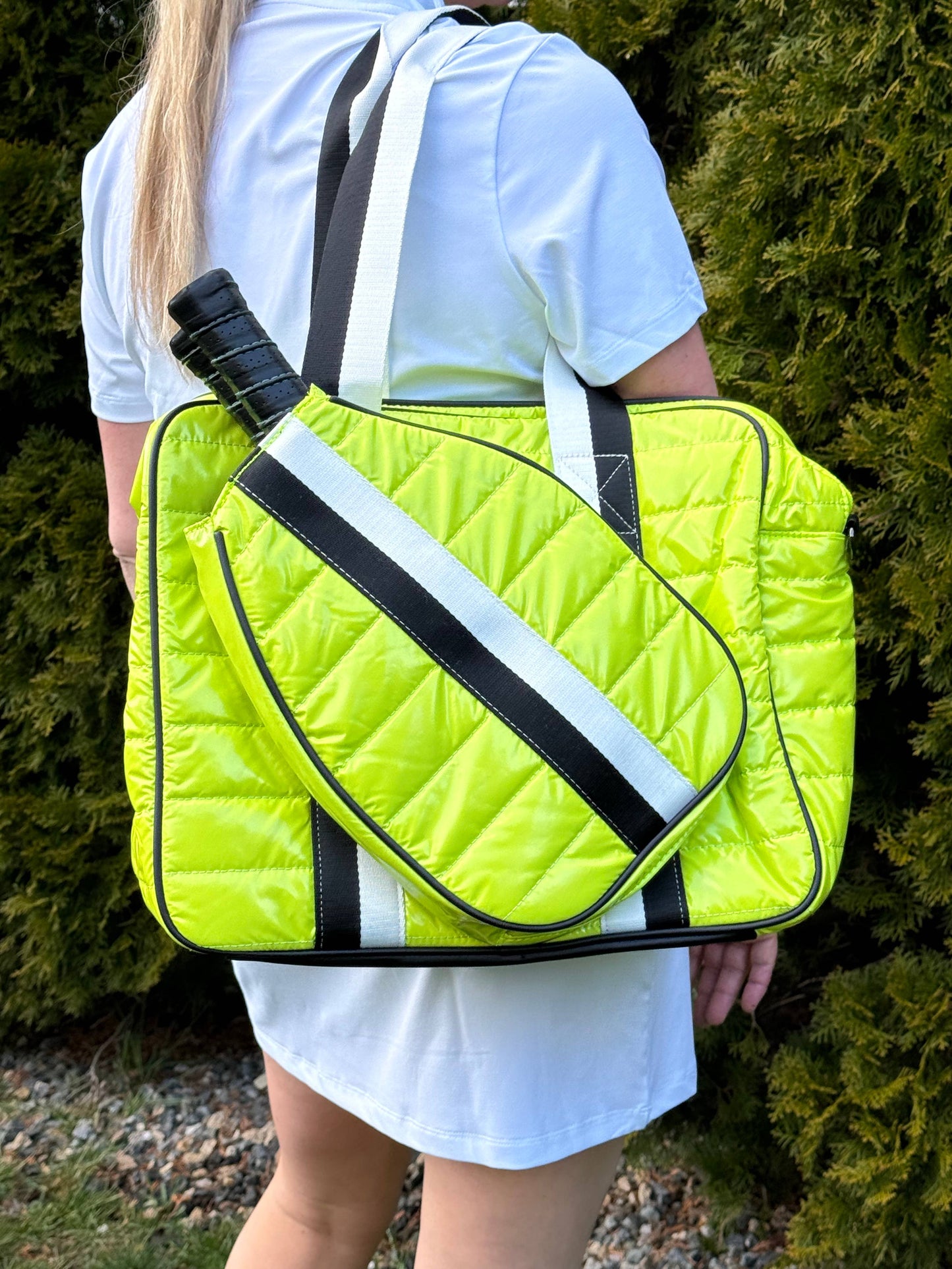 Pickleball Puffer Duffel Sport Bag: Kelly Green