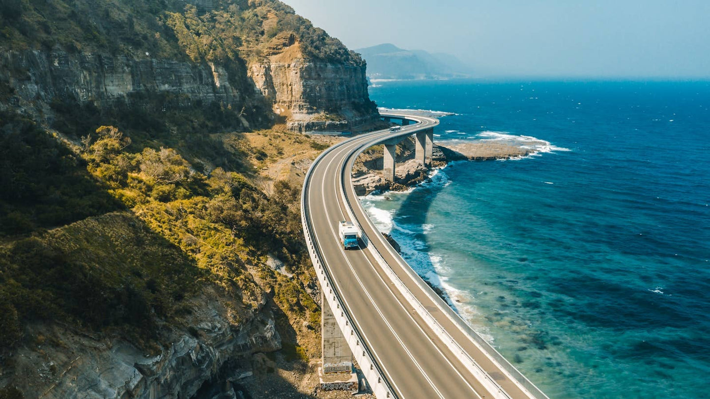 gestalten & teNeues - Life on the Road: Around the World on Four Wheels