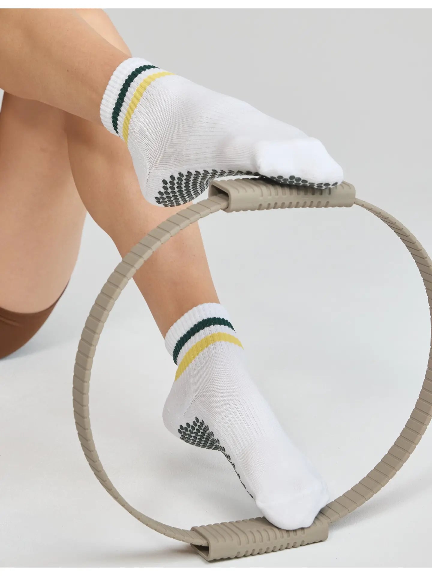 The Boyfriend Grip Socks (Striped)