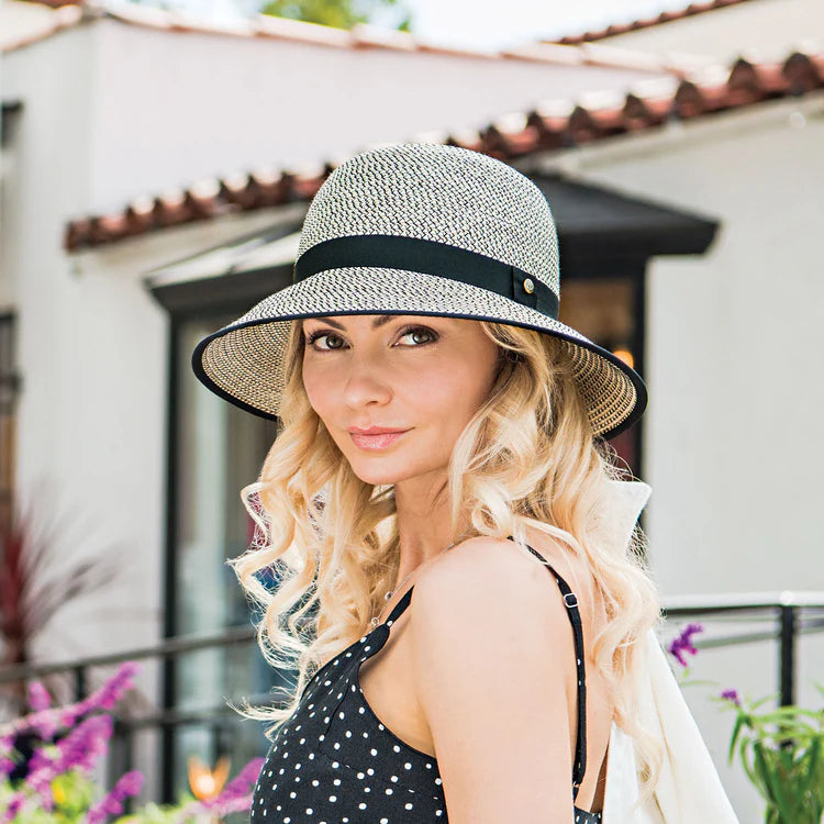 Darby UPF Bucket Hat - Ivory/Black