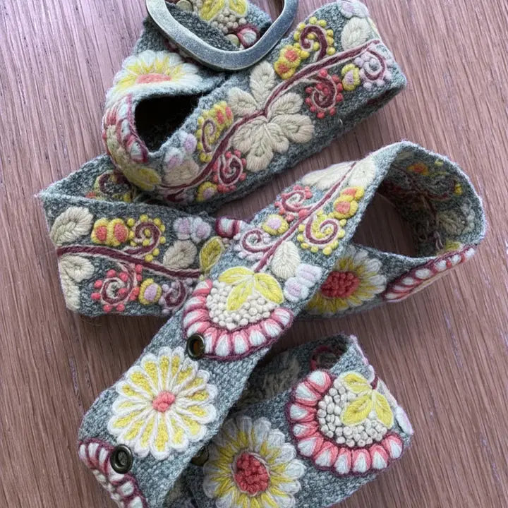 Heather Gray Floral Embroidered Wool Belt