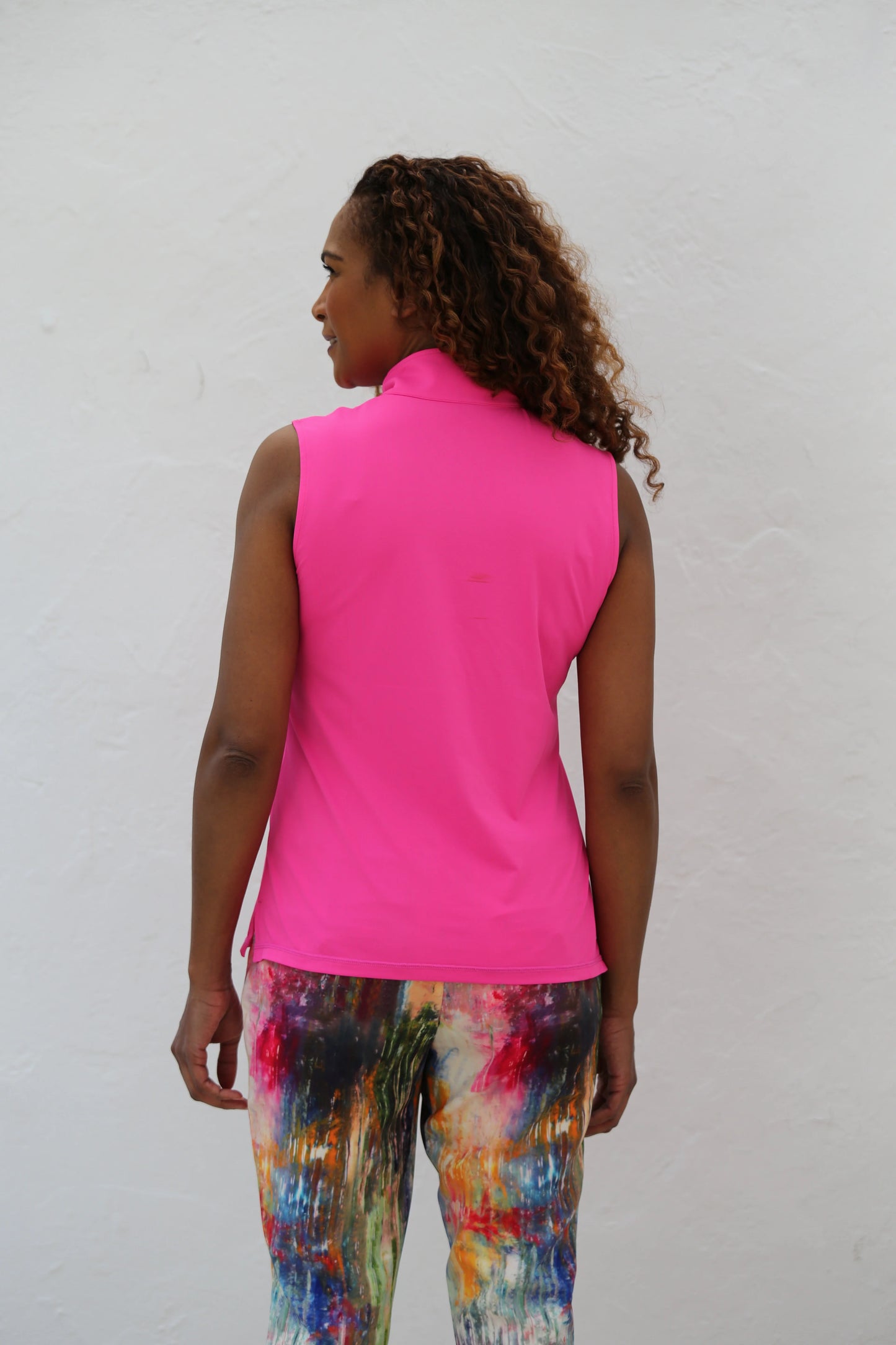 Sleeveless Mock Golf 1/4 Zip - Hot Pink