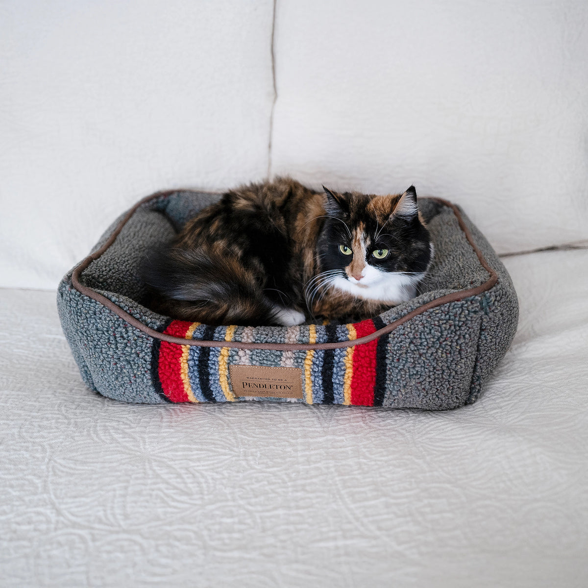 Pendleton Pet Vintage Camp Mini Kuddler Pet Bed
