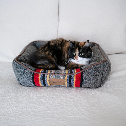 Pendleton Pet Vintage Camp Mini Kuddler Pet Bed
