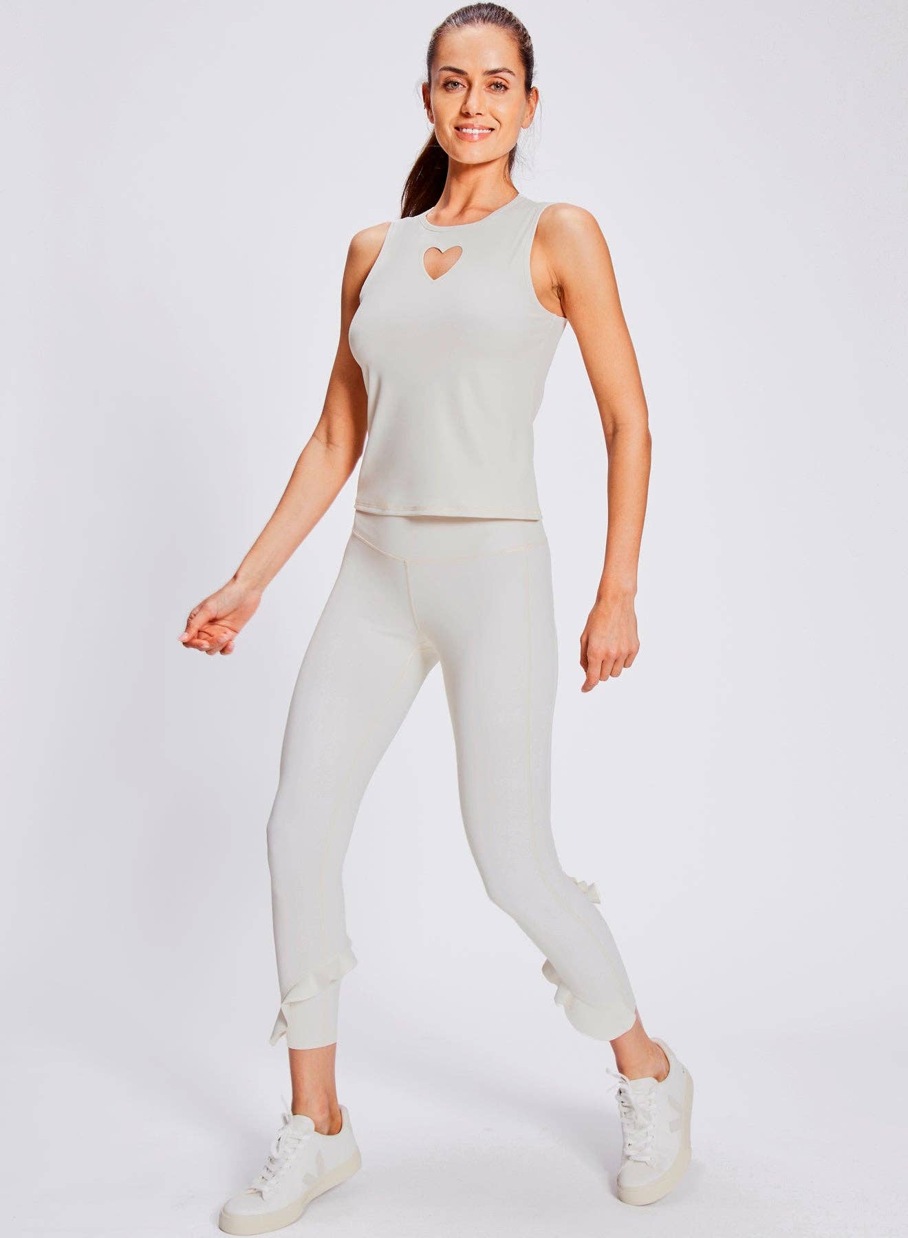 Urban Savage - Ruffle Legging: Denim / M