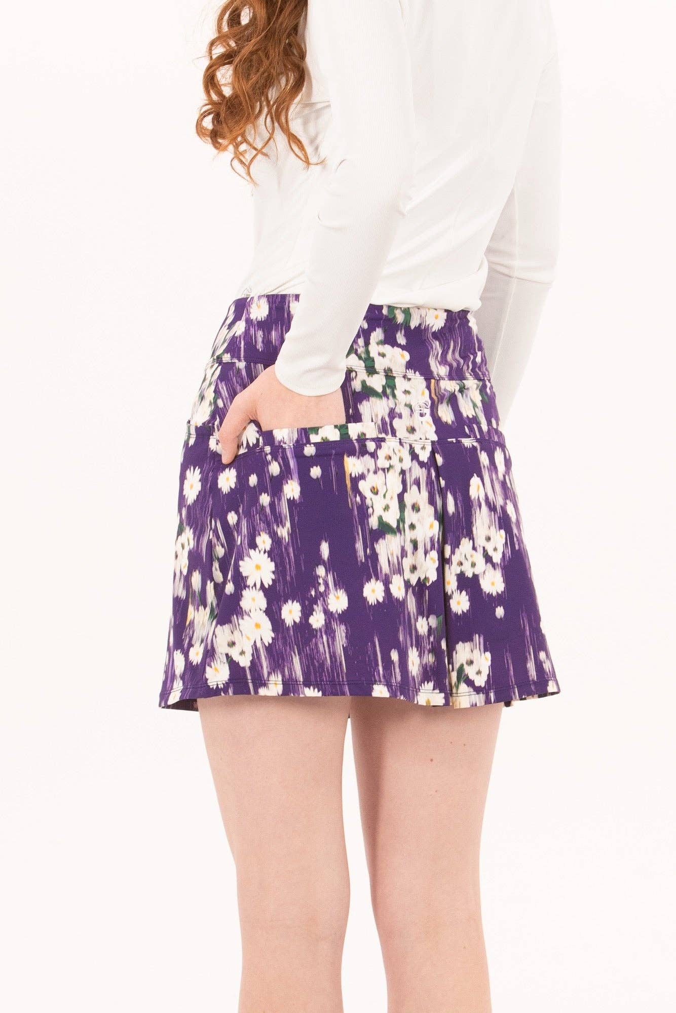 Foray Golf - Core Basic Skirt w/ Pockets- Blossom Blast: Violet Floral