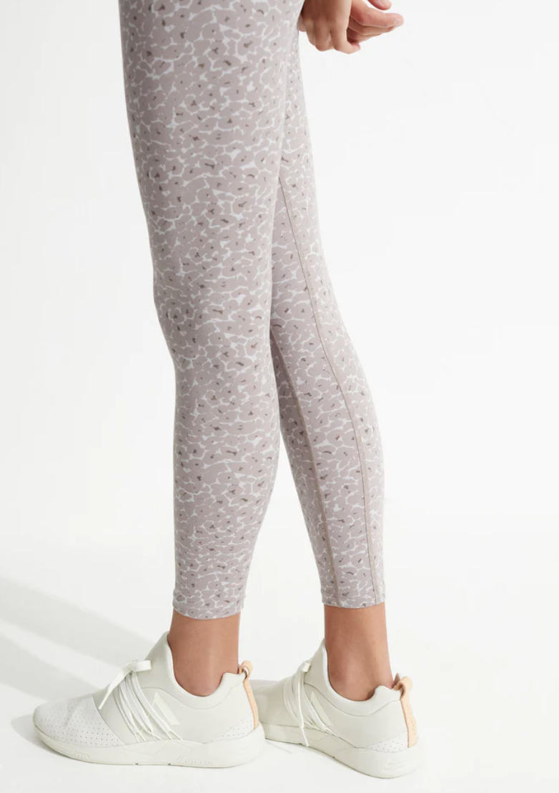 Let's Move High Rise Legging 25" - Taupe Cluster Leopard